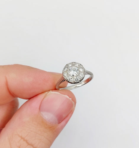 Bague 49 Bague marguerite art deco Platine et 0,65 carats diamant (circa 1940) cible 58 Facettes A06164