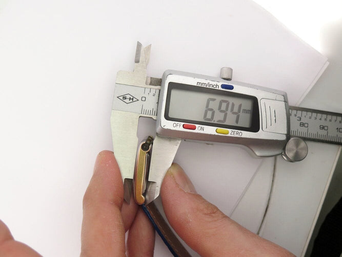 Montre montre BOUCHERON reflet 28 mm acier or jaune 18k 16 bracelets quartz 58 Facettes 272246