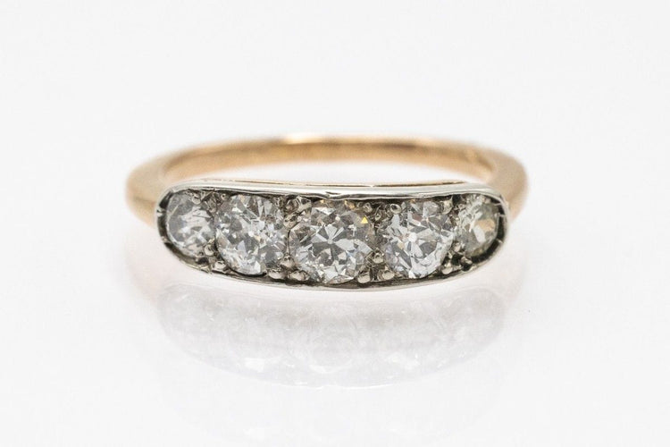 53 Antique ring with old brilliant-cut diamonds, early 20th century 58 Facettes 11295