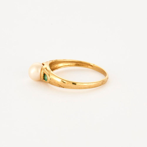 Bague Bague or jaune perle de culture et émeraudes 58 Facettes LP887/15