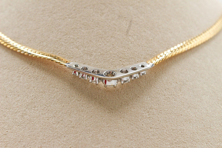 Collier maille anglaise or jaune, diamants