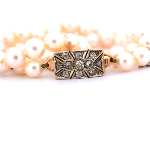 Collier Collana vintage di perle con chiusura en or jaune 18 kt et diamants 58 Facettes