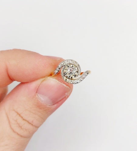 Bague 53 Bague tourbillon antique en or 18k et platine, diamant 0,25 carat et diamants 58 Facettes A06348