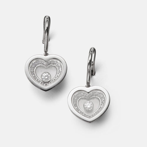 Boucles d'oreilles CHOPARD - Boucles d'oreilles cœur Happy Diamonds en or blanc et diamants 58 Facettes