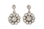 Boucles d'oreilles pendantes anciennes avec diamants en forme de fleurs.