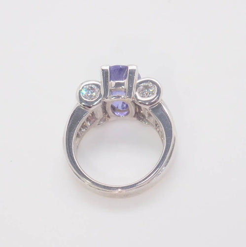 Bague 50 Bague saphir color change et diamants en or blanc 18 carats 58 Facettes 4483