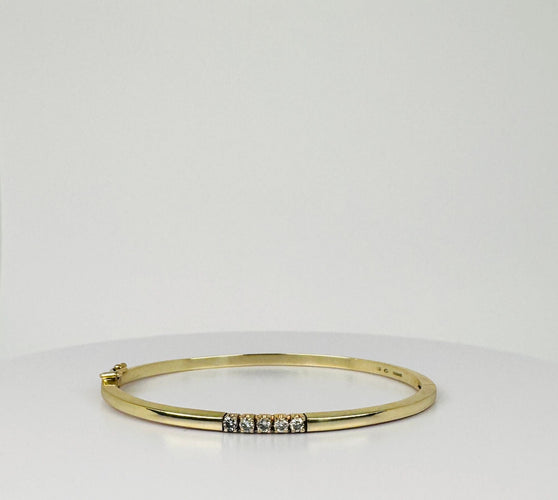 Bracelet Bracelet en or jaune avec diamants 58 Facettes 2502030