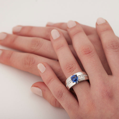 Bague 53 Bague saphir diamants 58 Facettes