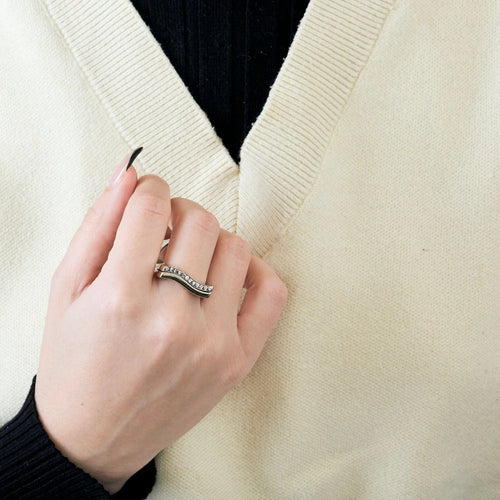 Bague 51 BAGUE WAVE OR ET DIAMANTS. 58 Facettes BO/240016/