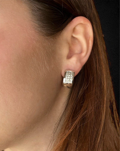 Boucles d'oreilles Boucles d'oreilles en or blanc serties de diamants, années 1990 58 Facettes