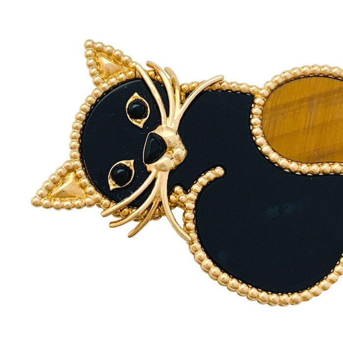 Clip Clip Van Cleef & Arpels, "Lucky Animals Chat", en or jaune, oeil de tigre et onyx. 58 Facettes 29925