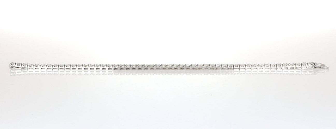Bracelet Bracelet en or blanc 18 carats et diamants naturels 58 Facettes