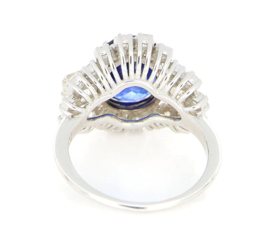 Bague 55 Bague en or blanc, saphir et diamants 58 Facettes