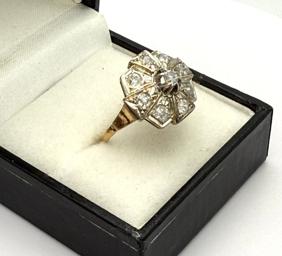 Bague 54 Bague Art Déco en or jaune et platine, sertie de diamants 58 Facettes