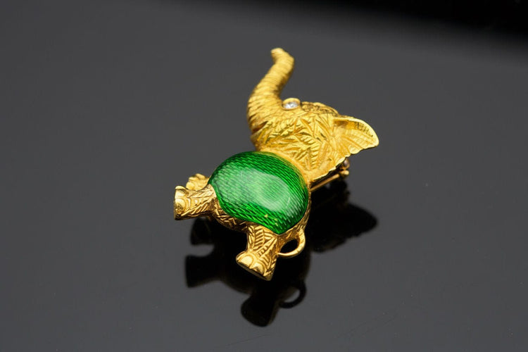 Broche Jouer à « Dumbo » 58 Facettes