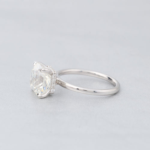 Bague 55 Solitaire serti d'un diamant en or gris 58 Facettes 1