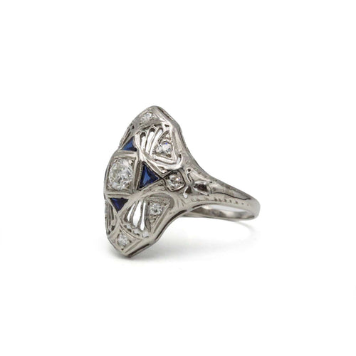 Bague 48 Bague art deco platine, diamants et saphirs 58 Facettes 1171