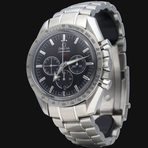 Montre Omega Montre Speedmaster Broad Arrow Chronograph 58 Facettes MT41843