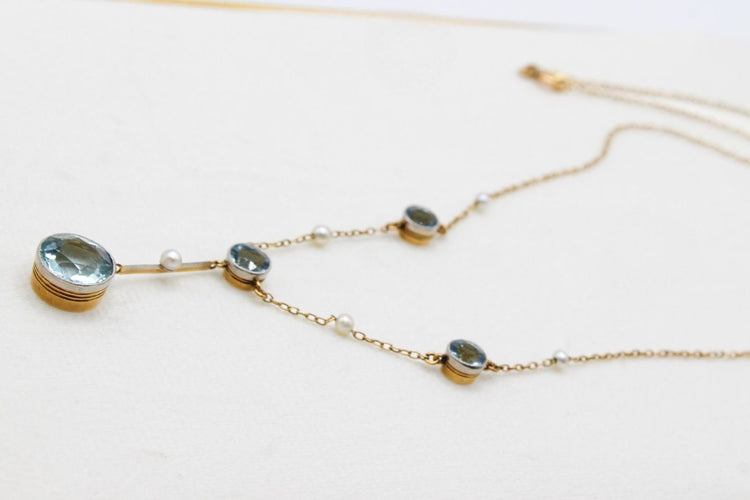 Collier Collier ancien or jaune et platine, aigues-marines et perles 58 Facettes 240670