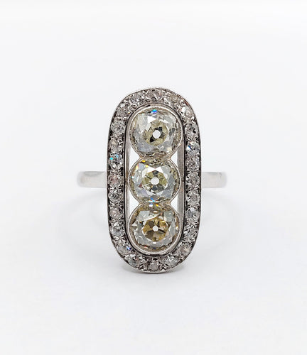 Bague 54.5 Bague marquise art deco Platine 2,25 carats diamant taille ancienne (circa 1910) 58 Facettes A06120