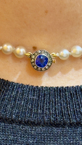 Collier Collier de perles choker, fermoir or 18 carats 58 Facettes