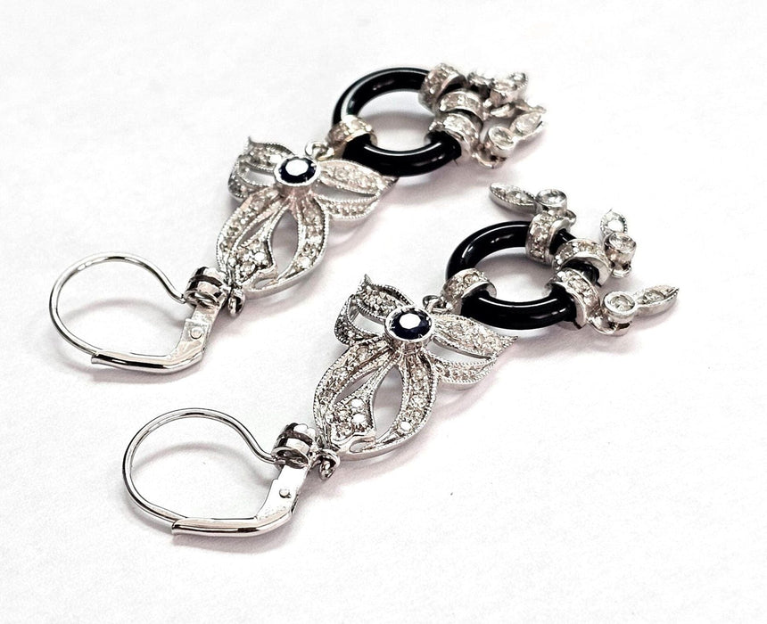 Boucles d'oreilles Boucles d'oreilles en or blanc 18 carats avec saphir onyx et diamants 58 Facettes