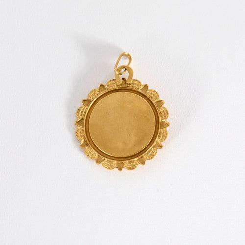 Pendentif Médaille Etoile d'amour or jaune et rubis 58 Facettes