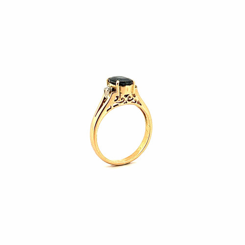 Bague 52 Solitaire saphir et diamants , or jaune 18 carats 58 Facettes