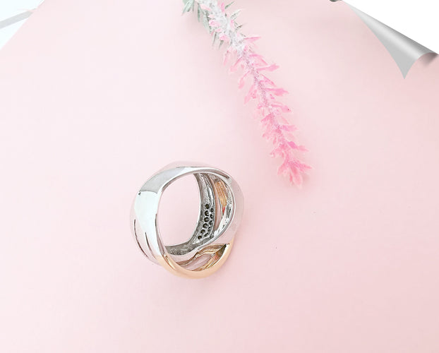 Bague 54.5 Bague Croisée Diamants Blancs et noirs 58 Facettes AA 1575