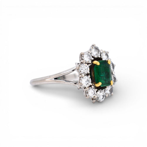 Bague 52.5 Bague Marguerite Vintage Française - Or 18 Carats, Emeraude, Diamants 58 Facettes