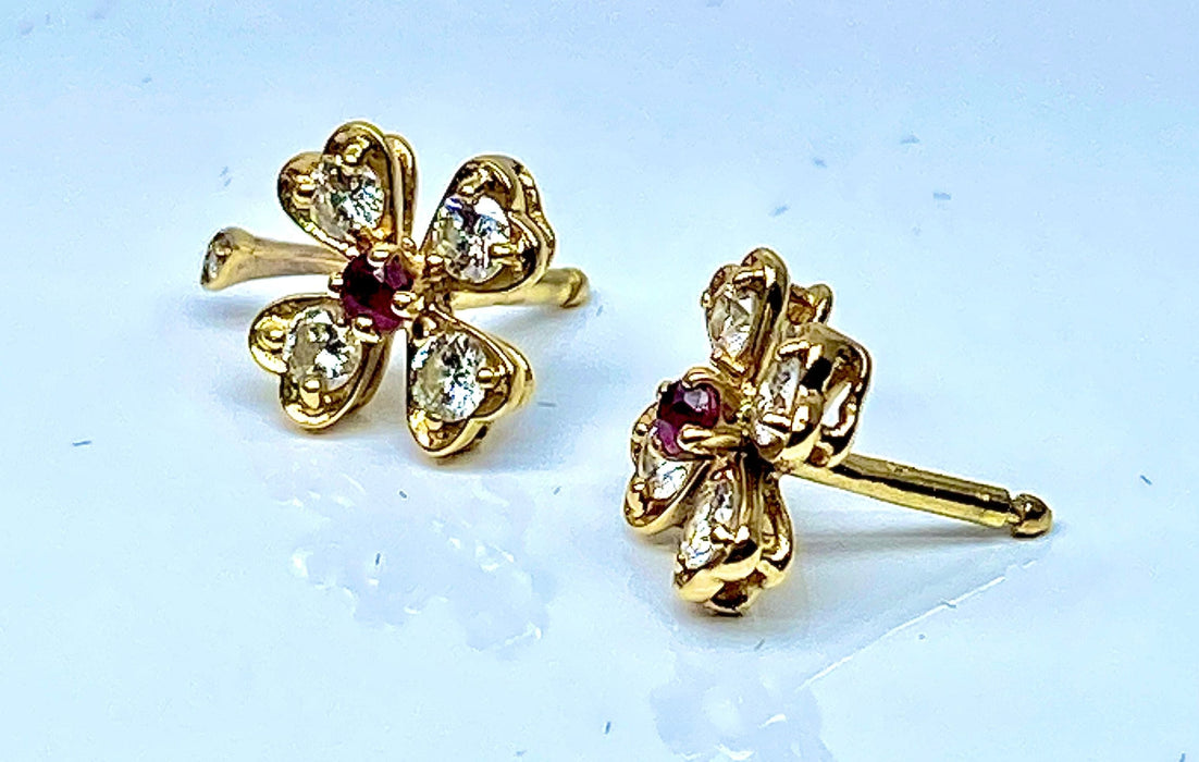 Boucles d'oreilles Boucles d’oreilles or jaune rubis diamants 58 Facettes AB459