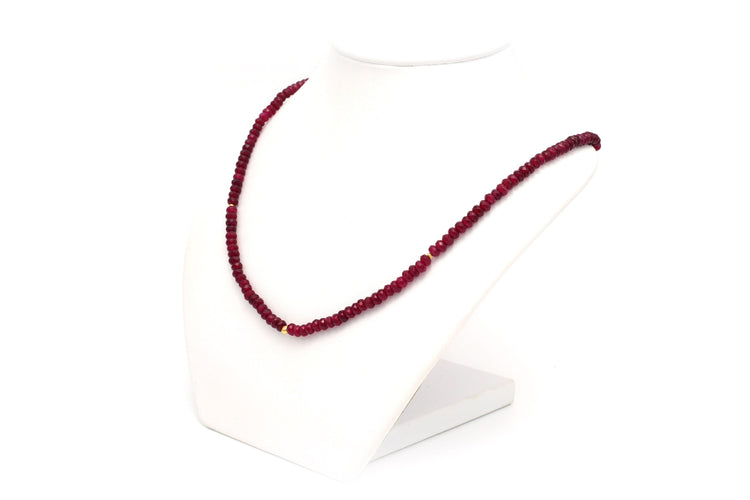 Collier Collier contemporain en or jaune et perles de rubis 58 Facettes B592