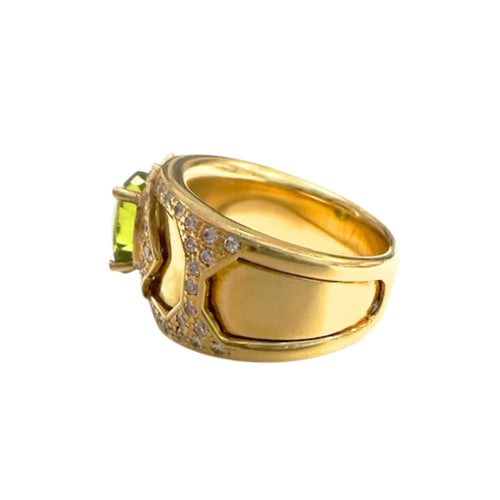Bague bague en or avec diamants et péridot 58 Facettes Q116B(948)