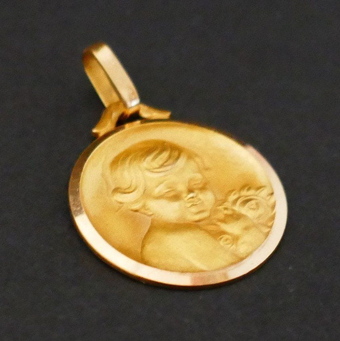 Pendentif Médaille Ange et bouquet de roses Art Déco 58 Facettes