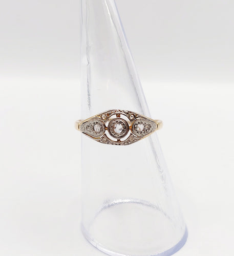 Bague 51 Bague Art Déco or jaune diamants taille rose (circa 1940) 58 Facettes A05973