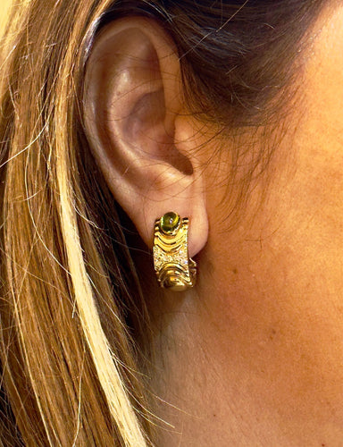 Boucles d'oreilles Boucles d’oreilles en or jaune , diamants et péridot 58 Facettes