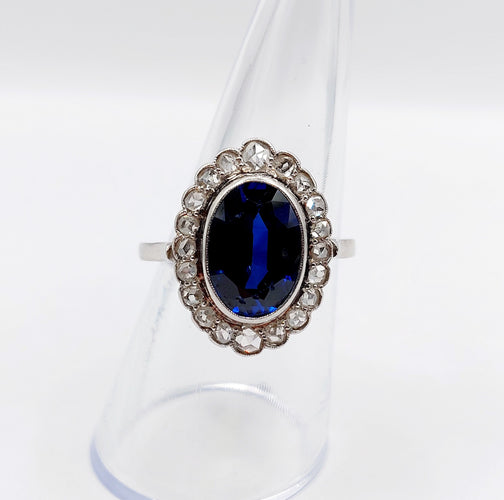 Bague 56.5 Bague marguerite antique, Platine, saphir synthétique et diamants taille roses (circa 1910) pompadour 58 Facettes A05897