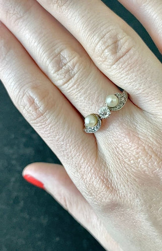 Bague 60 Bague Art Nouveau décor de fleur de Lys en argent sur or 58 Facettes