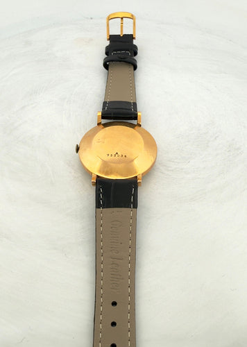 Montre Montre vintage Jaeger Le Coultre en or 18 carats 58 Facettes