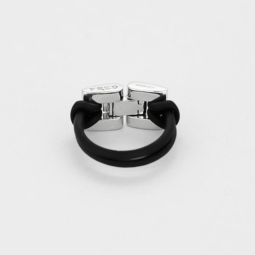 Bague 60,5 FRED - Move one - Bague en or blanc et cordon en caoutchouc 58 Facettes B250491