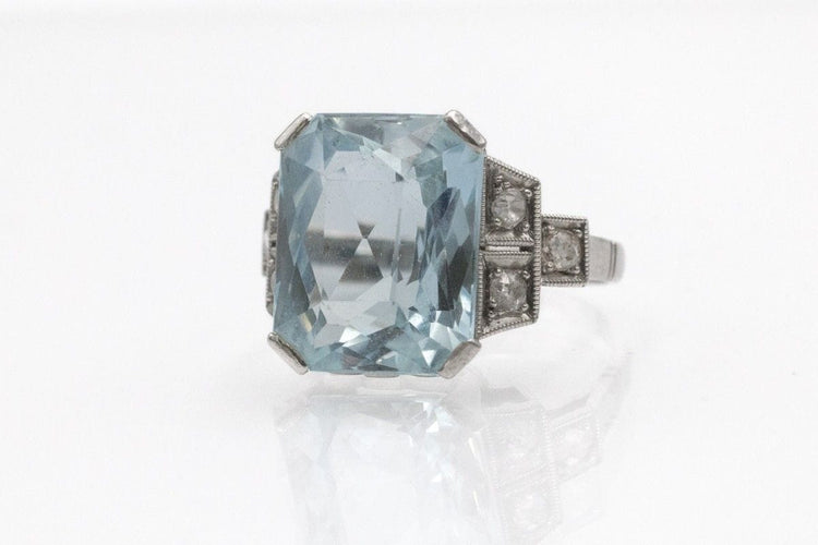 Bague Bague Art Déco avec aigue-marine 5.00ct et diamants en platine 0,950 58 Facettes 11462