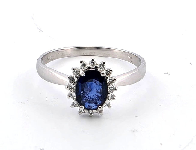 Bague 56 Bague en or blanc sertie de saphirs et de diamants 58 Facettes