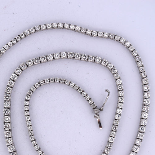 Collier Collier tennis en or blanc avec diamants 58 Facettes