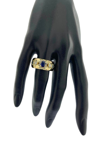 Bague 59.5 Bague en or jaune, diamants et saphirs 58 Facettes