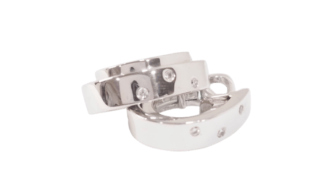 Boucles d'oreilles Boucles d'oreilles Piaget Possession en or blanc et diamants 58 Facettes 32841