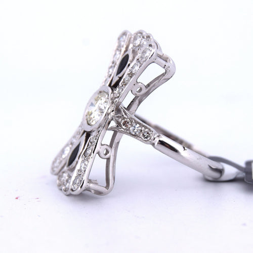 Bague 54 Bague en or avec onyx et diamants 58 Facettes