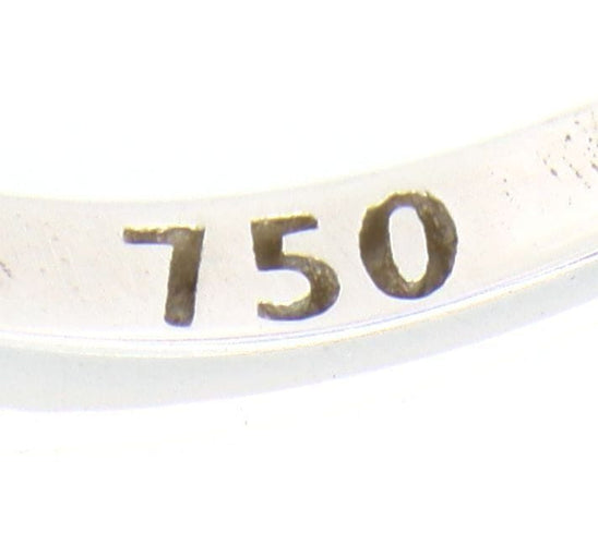 Bague 55 Bague en or blanc, saphir et diamants 58 Facettes