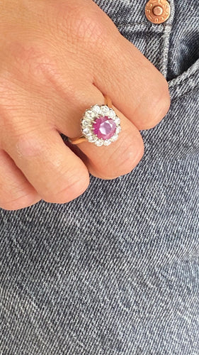 Bague 56 Bague marguerite or jaune, rubis, diamants 58 Facettes