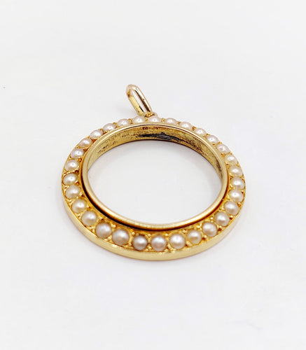 Pendentif Pendentif victorien or jaune orné de perles (circa 1890) 58 Facettes A05277