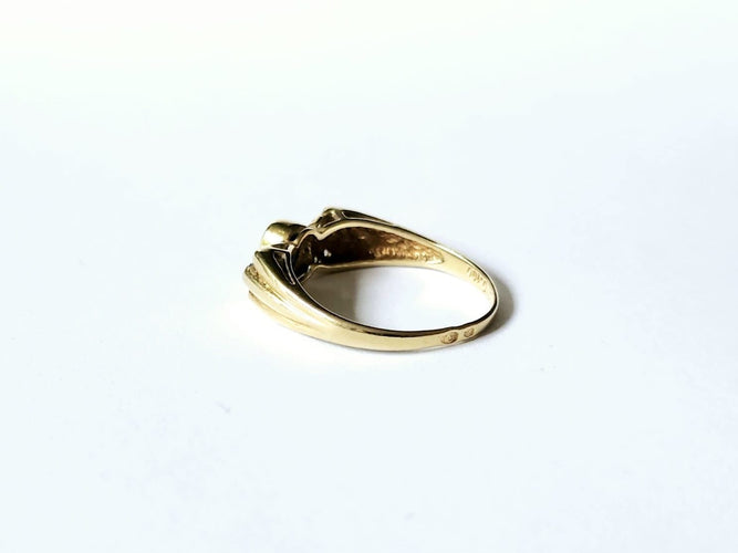 Bague or jaune, saphir et diamants